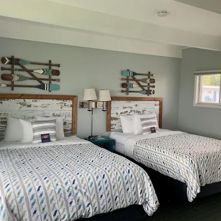 Beachfront Inn Baileys Harbor Exterior photo